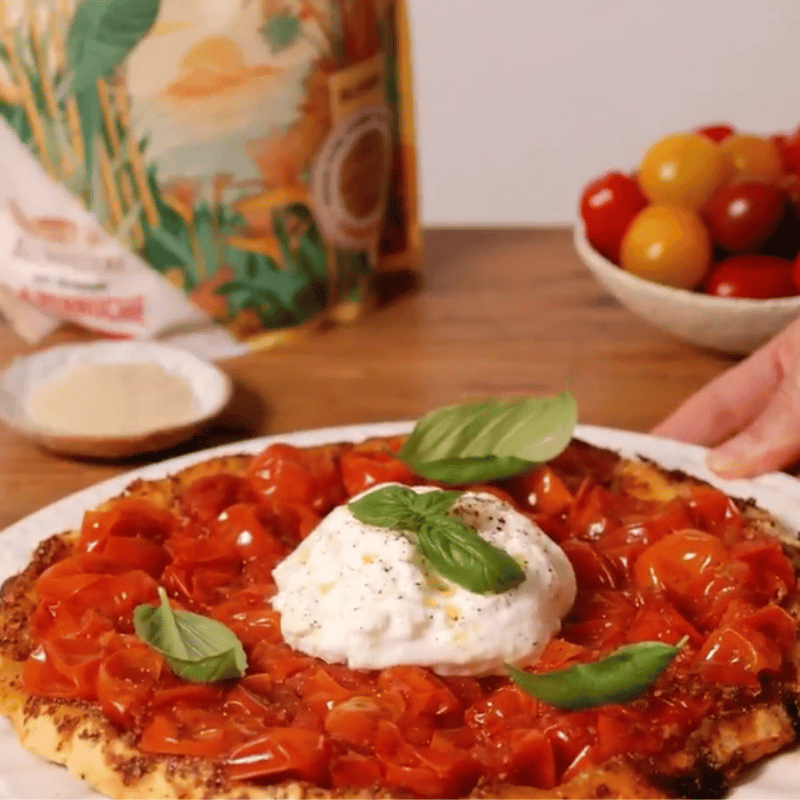 TARTE TATIN TOMATES BURRATA - LA PERRUCHE