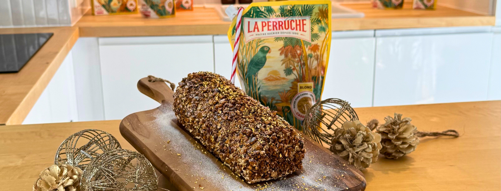 BUCHE DE NOEL ANGELO MUSA- LA PERRUCHE